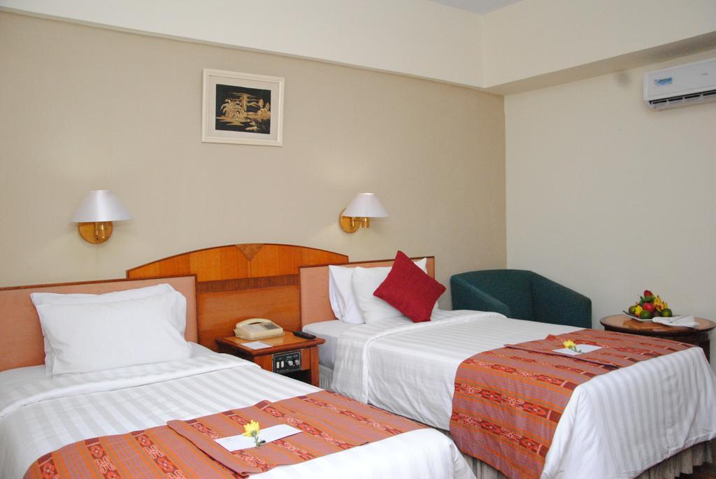 Hotel Sahid Kawanua Manado Zimmer foto